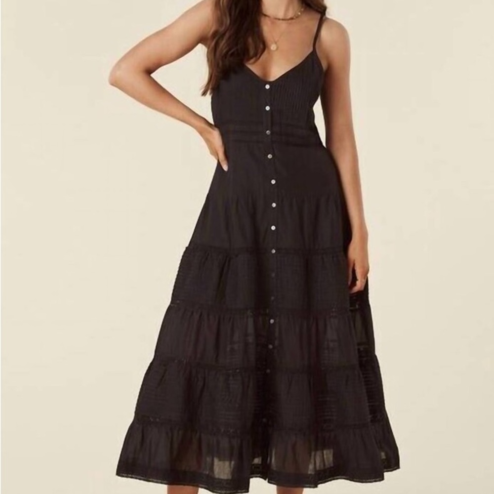 Hold for @bohoislife Spell dove midi dress med